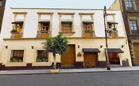 Casa Donceles, 10 spacious apartments, Prime location in Historic Center